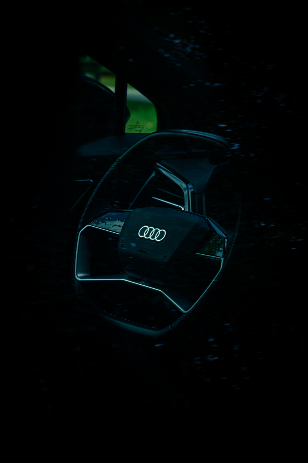 Audi Lenkrad-Detail mit Ringe-Logo